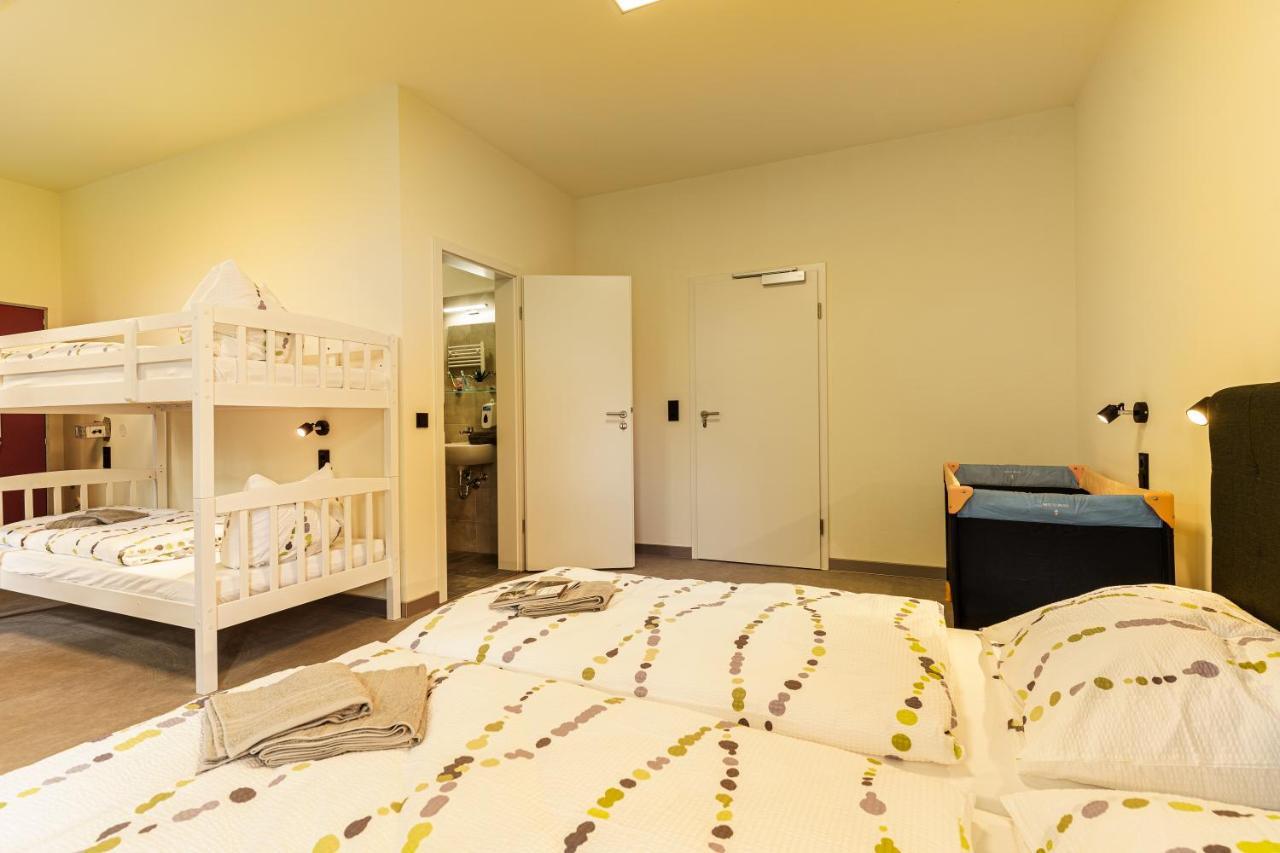 Hotel Und Hostel Gleisbett Annaberg-Buchholz Εξωτερικό φωτογραφία