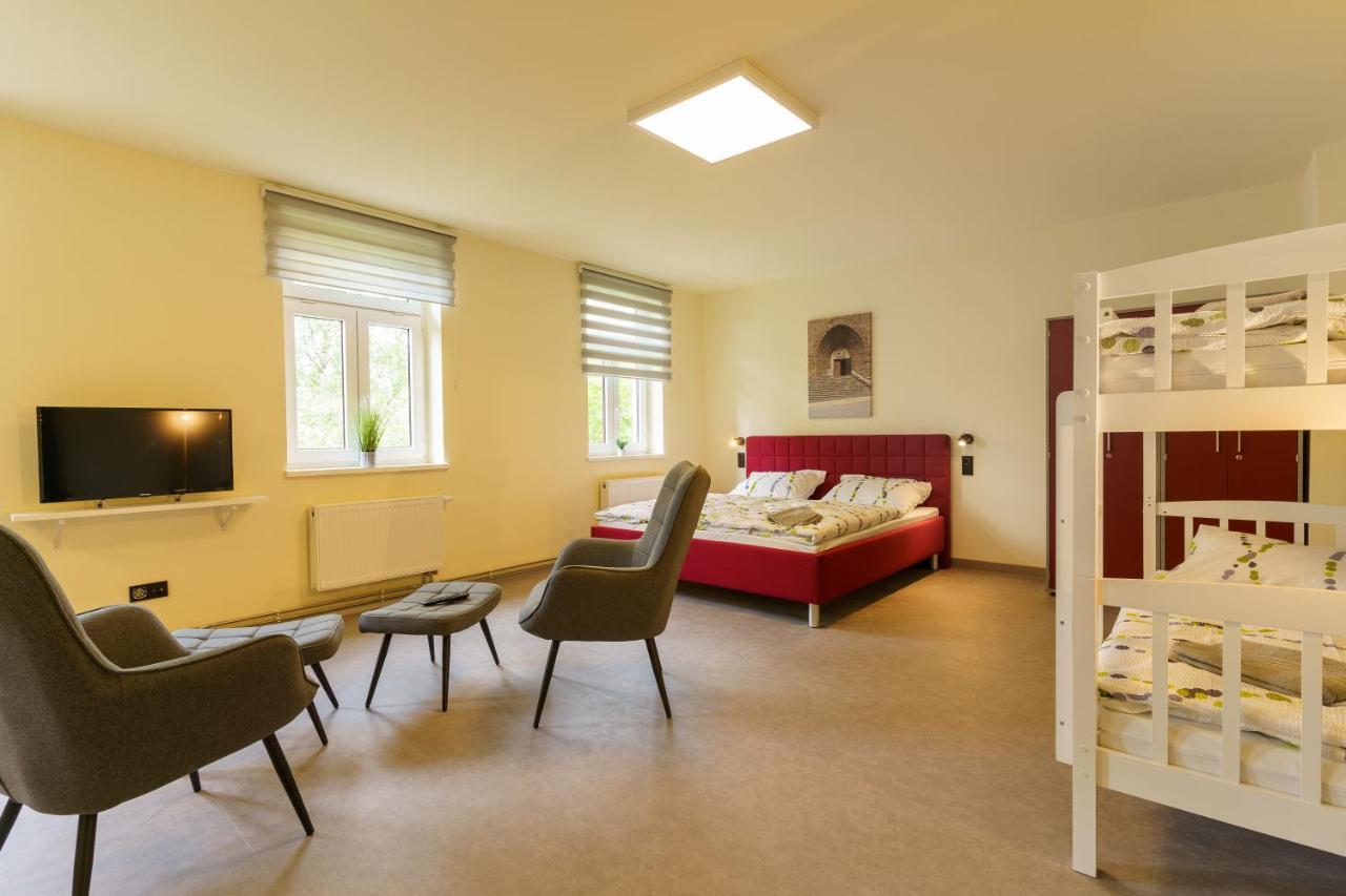 Hotel Und Hostel Gleisbett Annaberg-Buchholz Εξωτερικό φωτογραφία